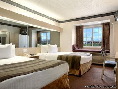 Microtel Inn & Suites By Wyndham Joplin Pokój zdjęcie